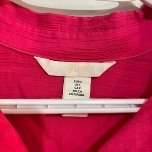 H&M Fuchsia Long Sleeve Top